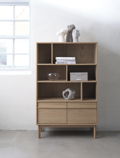 Ponza Bookcase H140 Cm in room